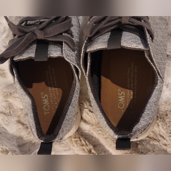 TOMS Grey Gray Canvas Lace Del Ray Sneaker - Picture 5 of 5
